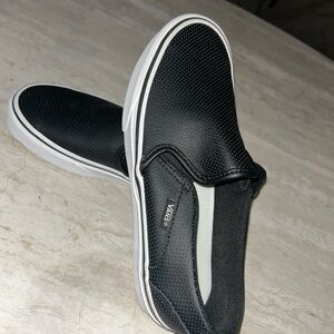 Vans woman classic  Slip-On Sneakers in Black